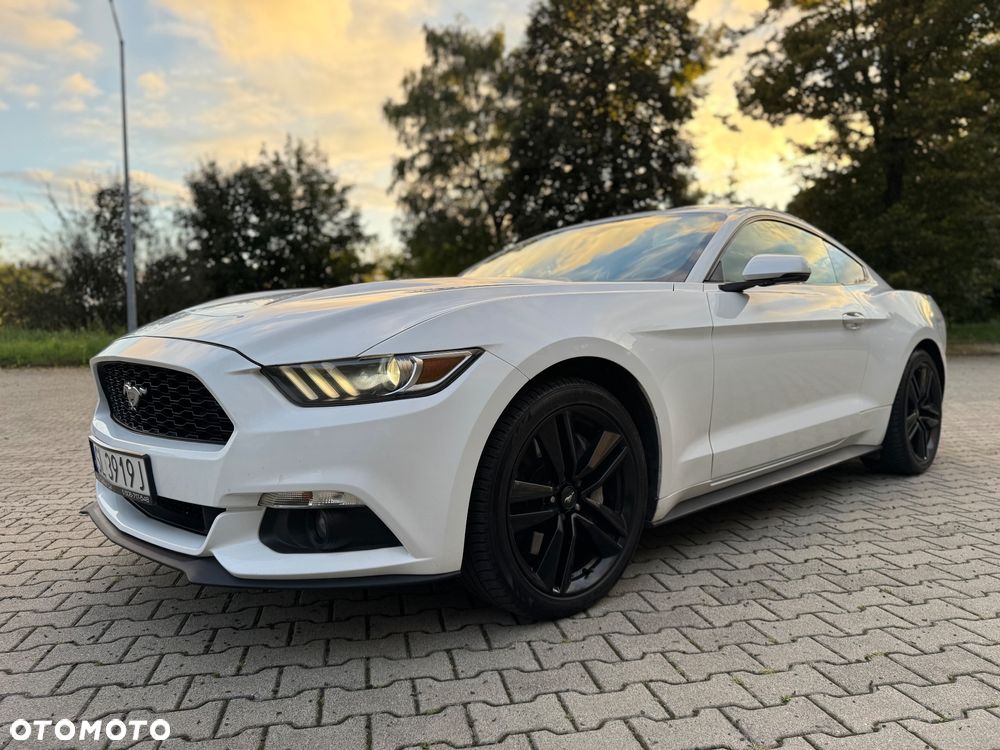 Ford Mustang 2.3 EcoBoost - 2