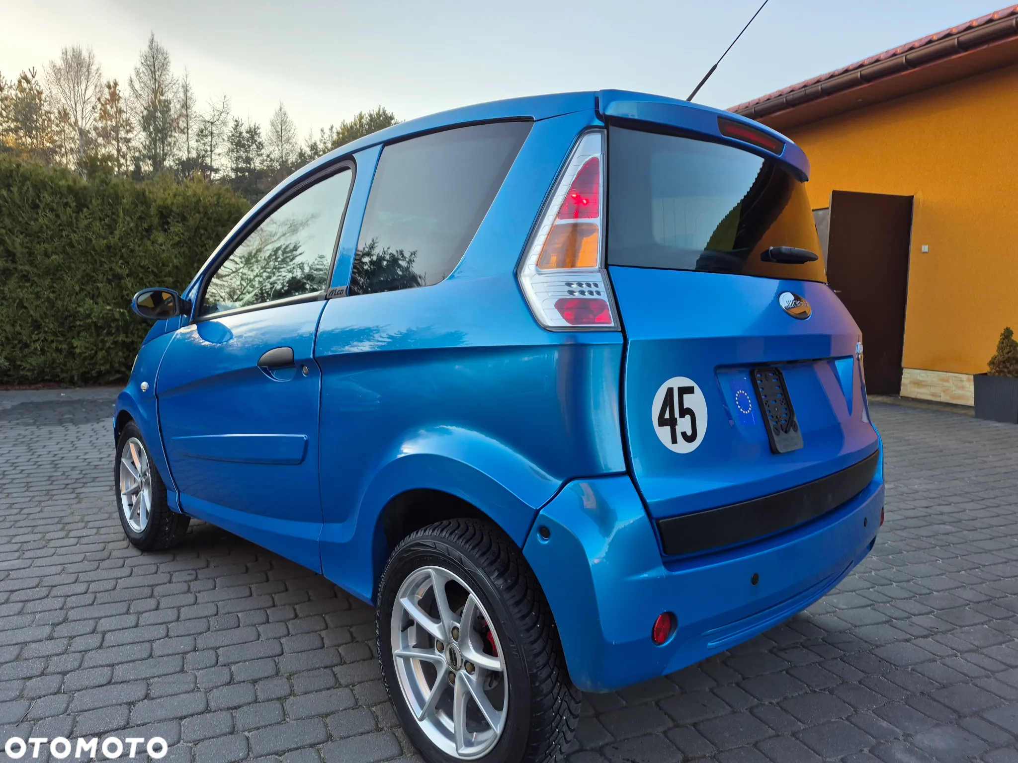 Microcar M.GO - 4