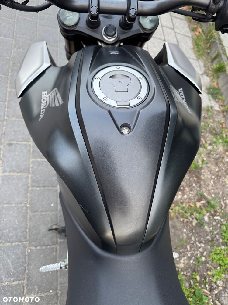 Honda CB - 6