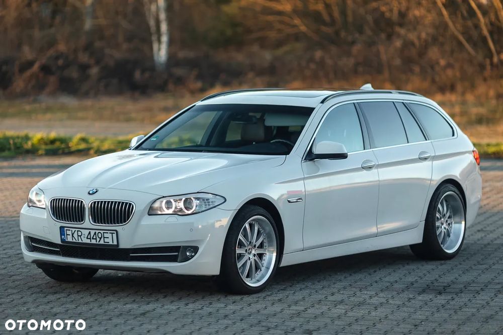 BMW Seria 5 520d Sport-Aut - 1