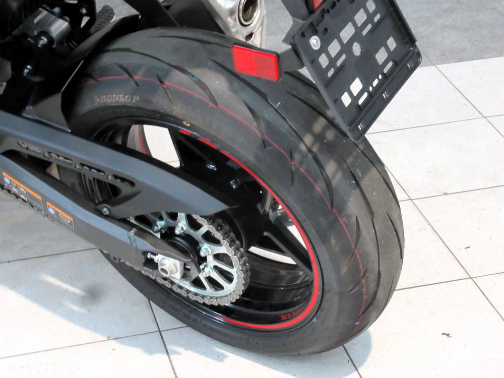 Kawasaki Z 900 - 19