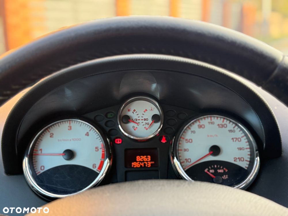 Peugeot 207 1.6 HDi 16V Speed - 17