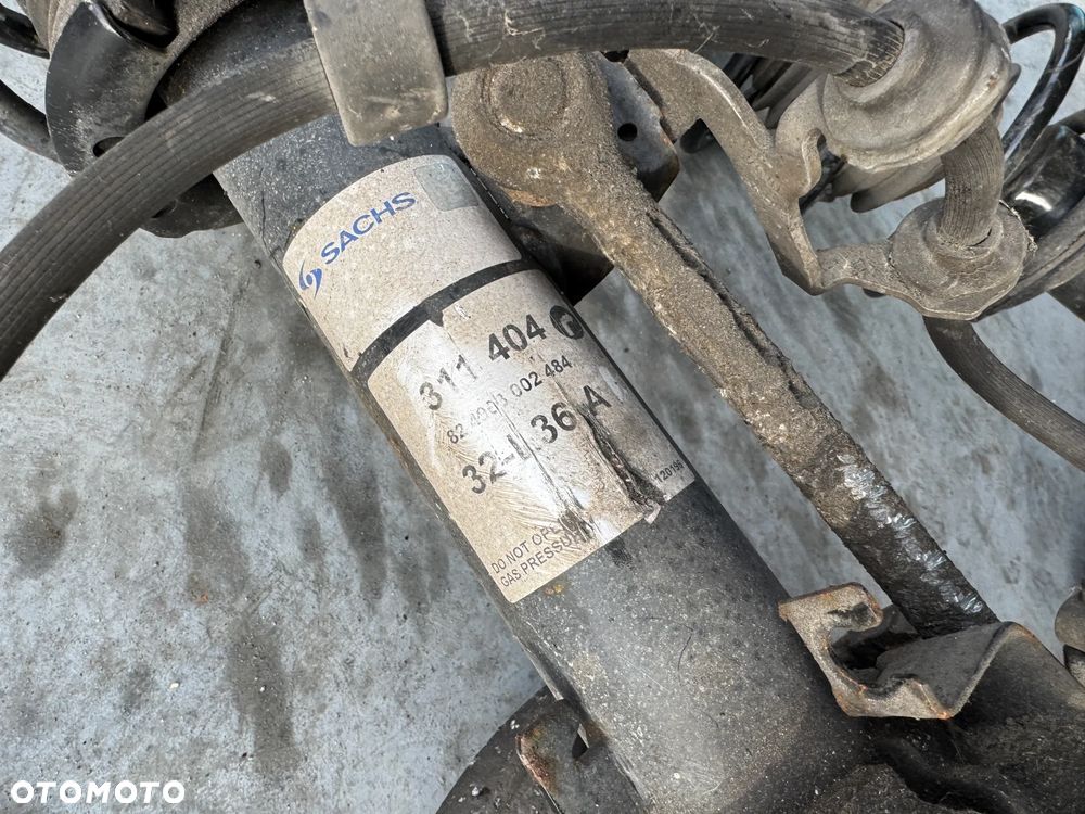 ZWROTNICA AMORTYZATOR PRAWY MCPERSON BMW E90 E87 - 5