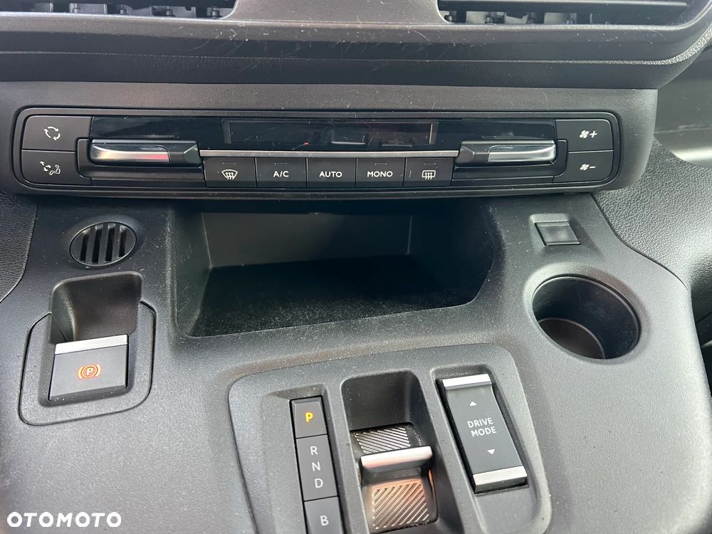 Citroën Berlingo ë-Berlingo XL Elektromotor 136 SHINE - 17