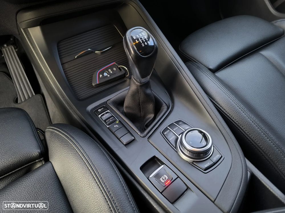 BMW X1 16 d sDrive - 41