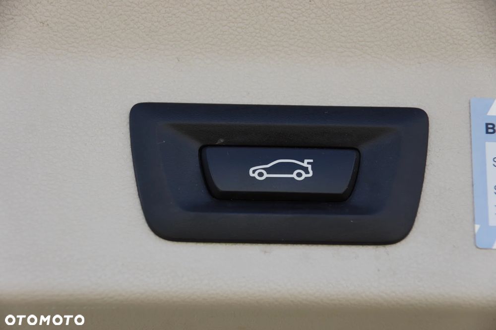 BMW X3 xDrive20d - 34