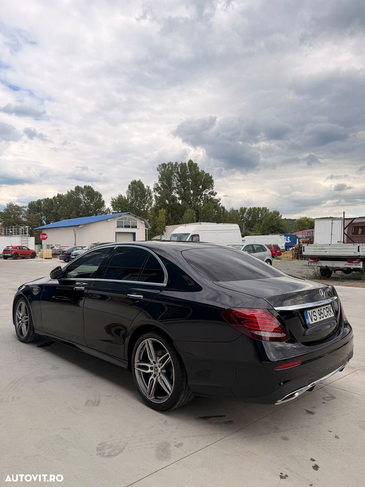 Mercedes-Benz E 220 d Aut. - 1