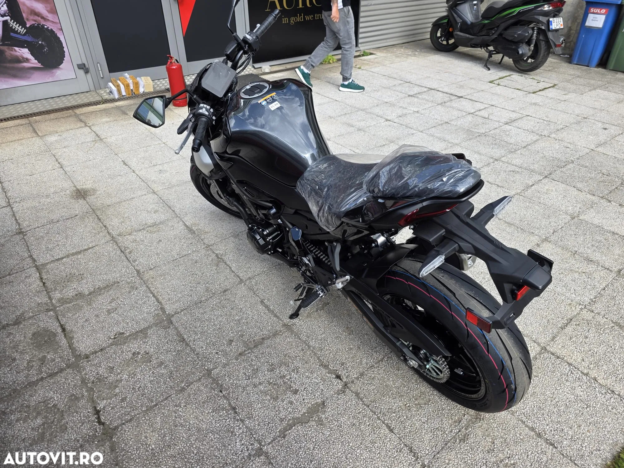 Kawasaki Z 900 - 6