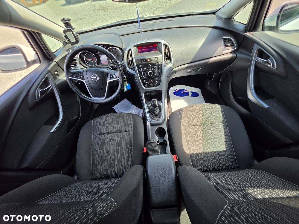 Opel Astra - 8