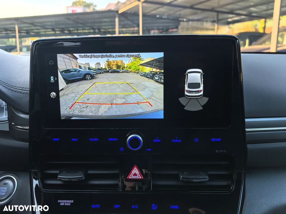 Hyundai IONIQ - 9