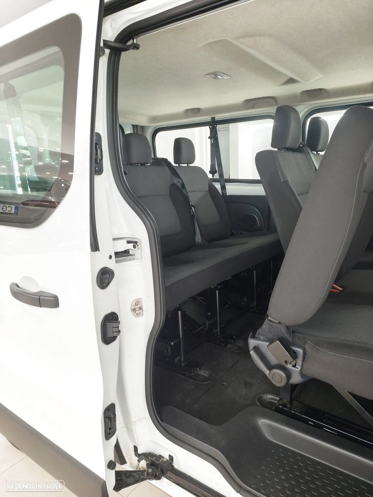 Renault Trafic 2.0 Blue dCi L1 Equilibre - 21