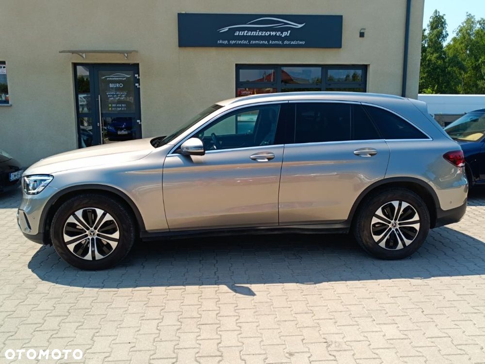 Mercedes-Benz GLC - 4