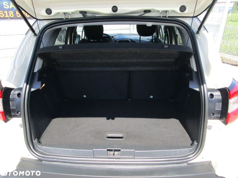 Renault Captur 1.2 TCe Helly Hansen EDC - 29