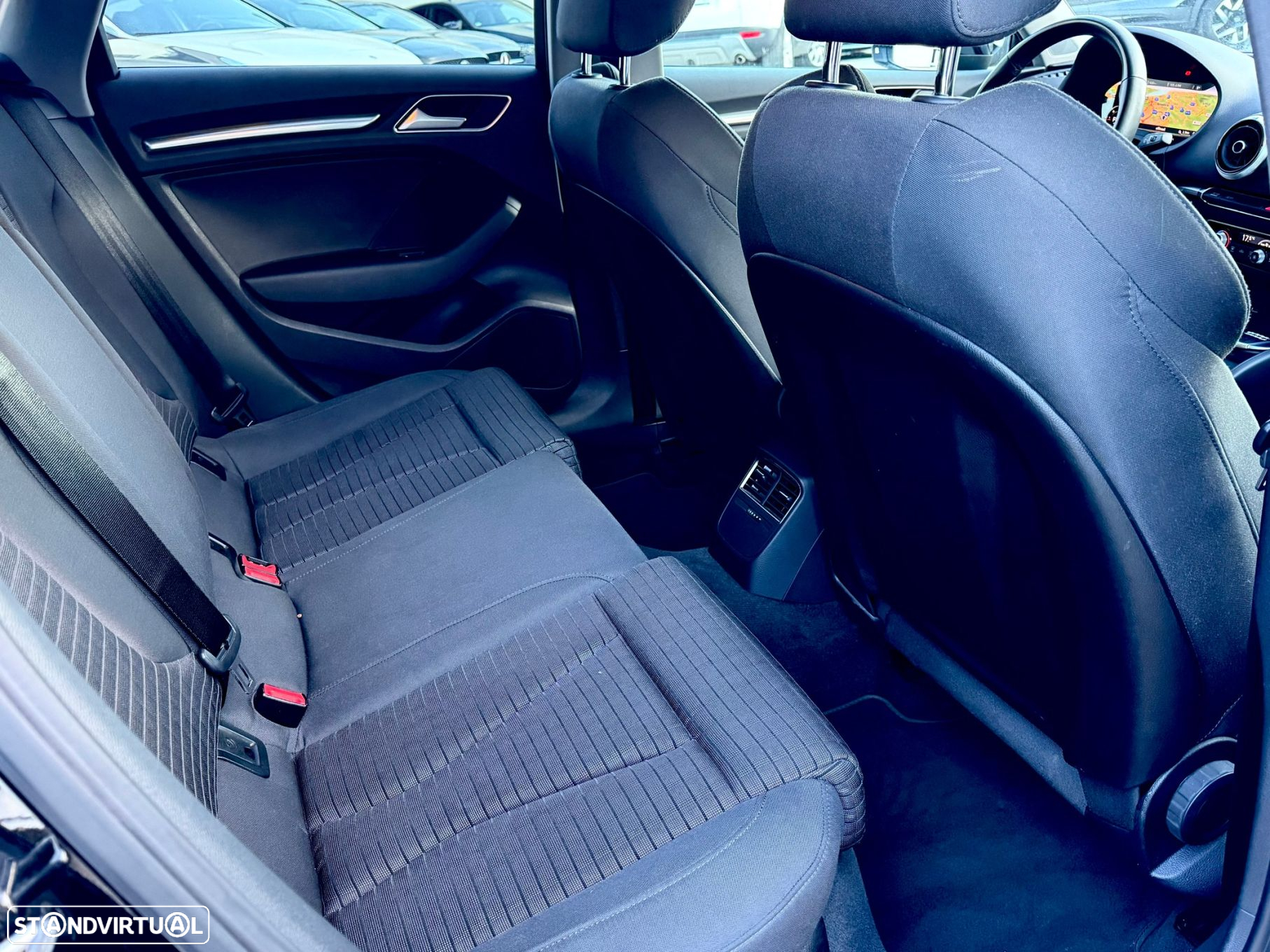 Audi A3 Limousine 1.6 TDI Sport S tronic - 21