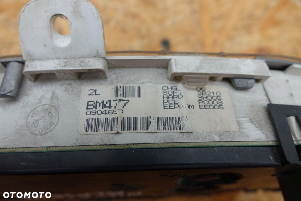 LICZNIK ZEGARY EUROPA NISSAN ALMERA N16 BM477 - 3
