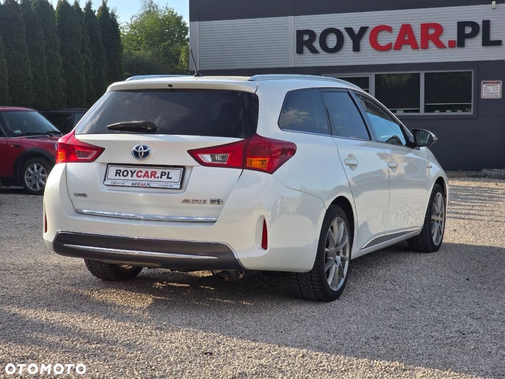 Toyota Auris - 25