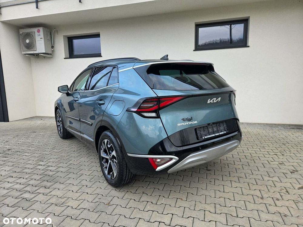 Kia Sportage - 4