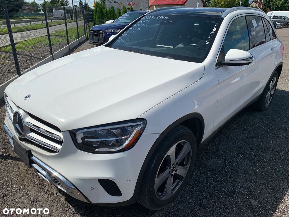 Mercedes-Benz GLC 300 4Matic 9G-TRONIC Edition Avantgarde - 1