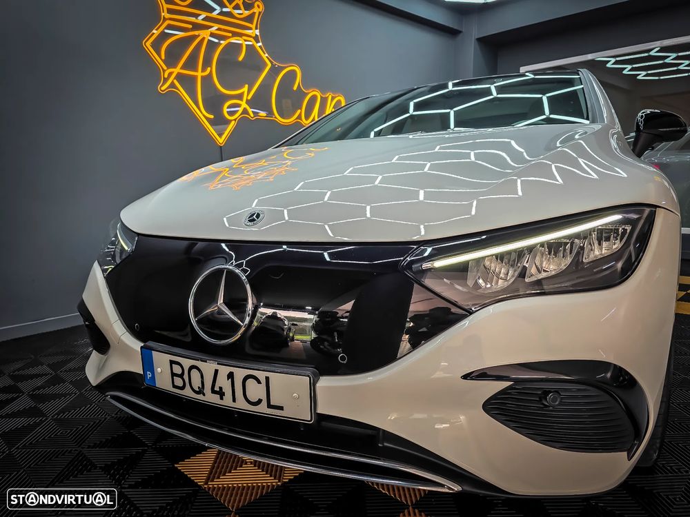 Mercedes-Benz EQE SUV 300 - 8