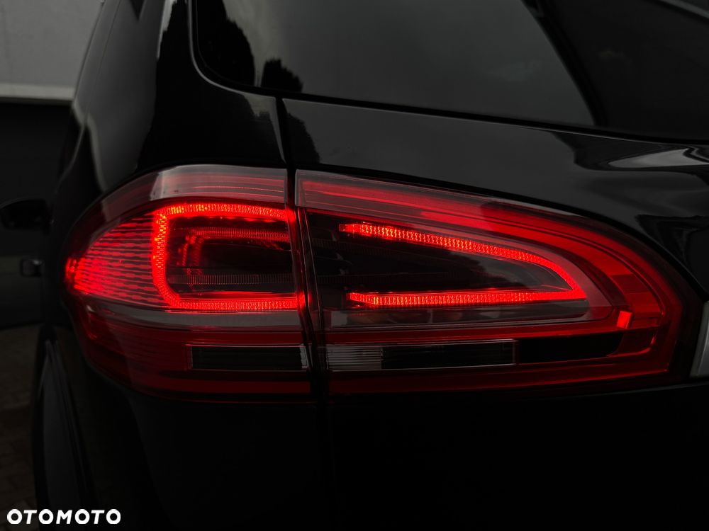 Ford S-Max 2.0 TDCi DPF Titanium X - 15