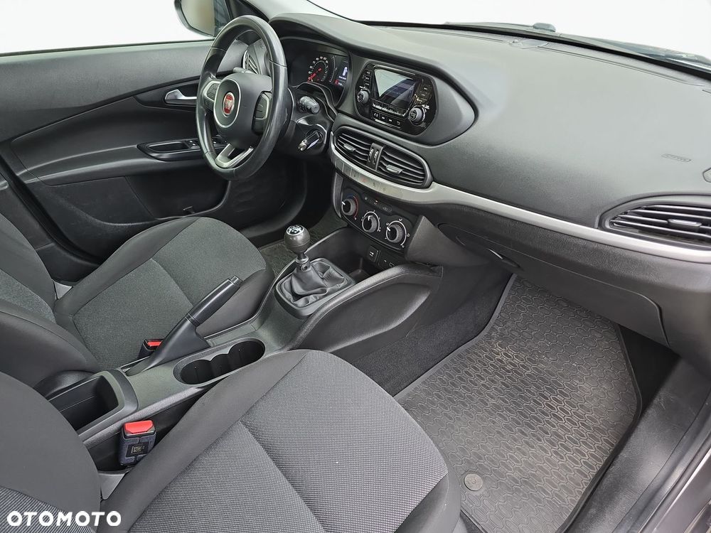Fiat Tipo 1.4 16v Pop EU6d - 25