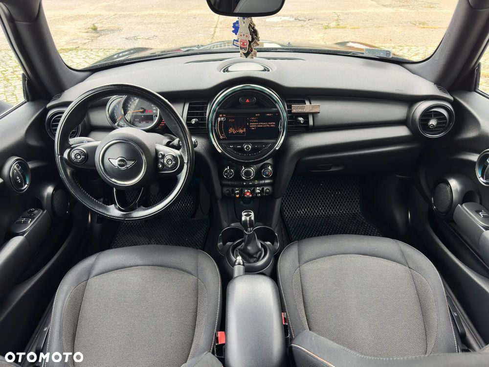 MINI Cooper - 26