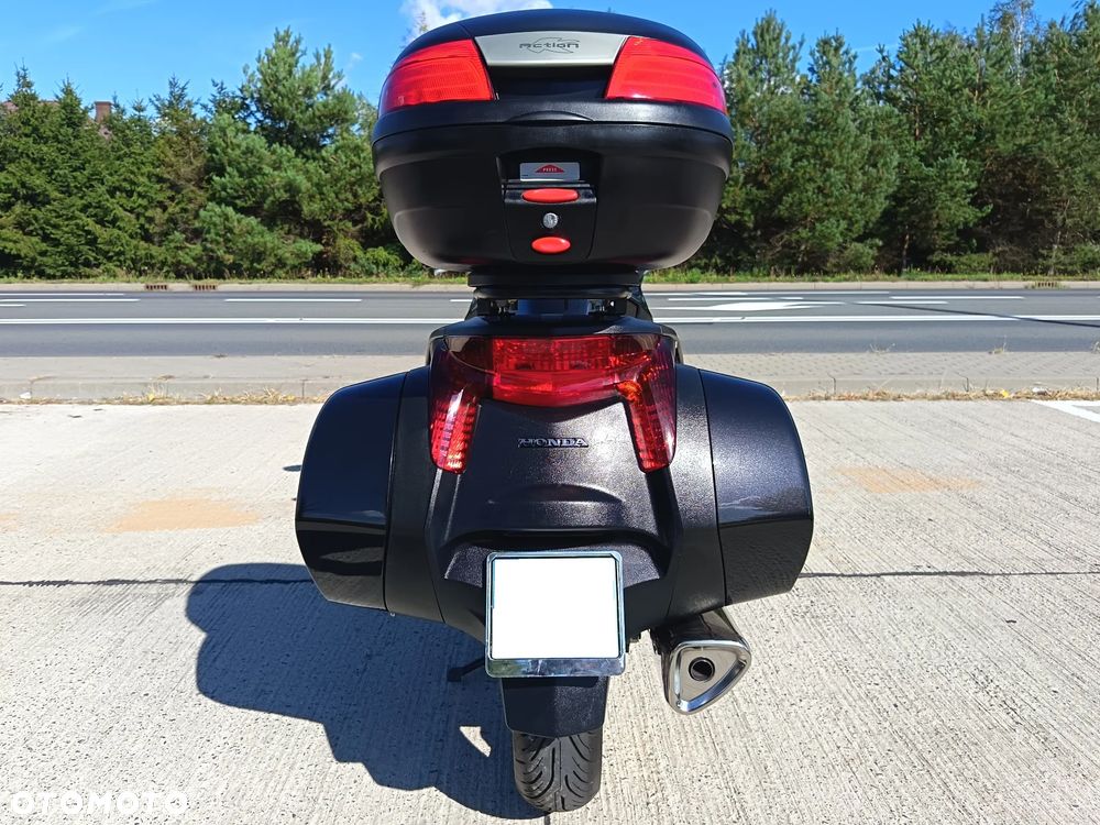 Honda NTV - 4