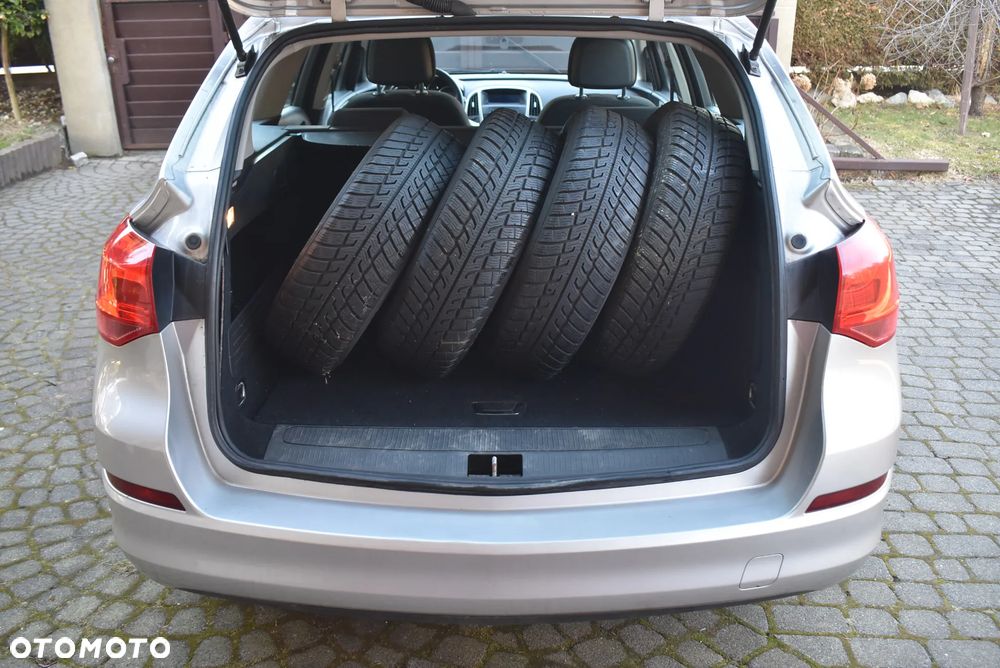 Opel Astra - 19