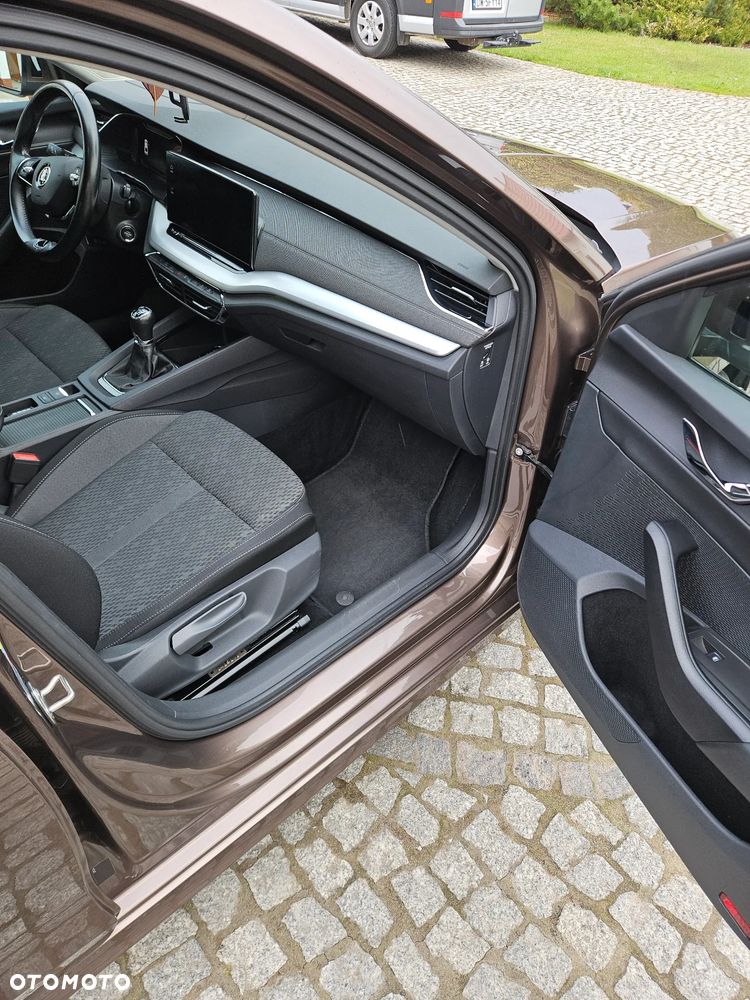 Skoda Octavia 1.5 TSI GPF ACT Style - 11