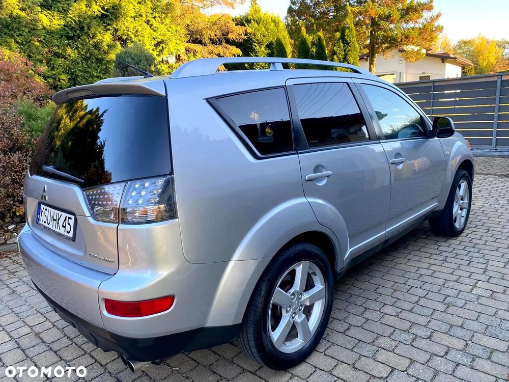 Mitsubishi Outlander 2007 photo 3