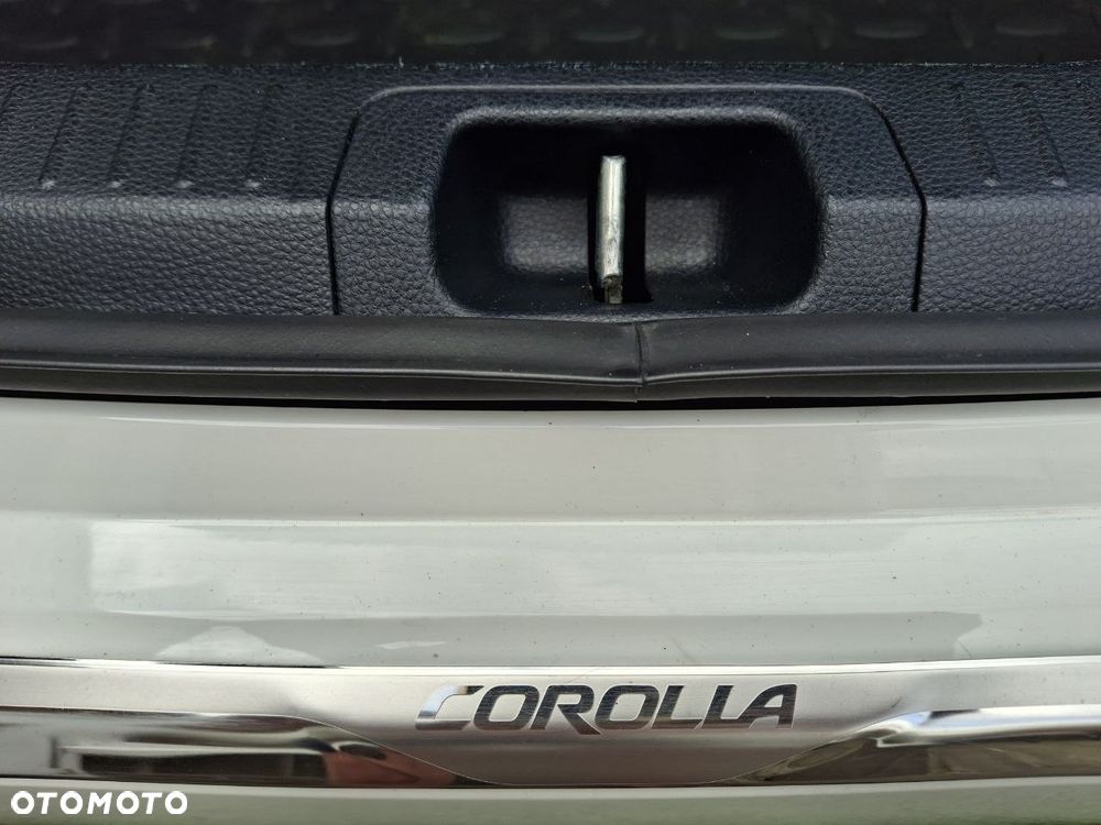 Toyota Corolla - 27