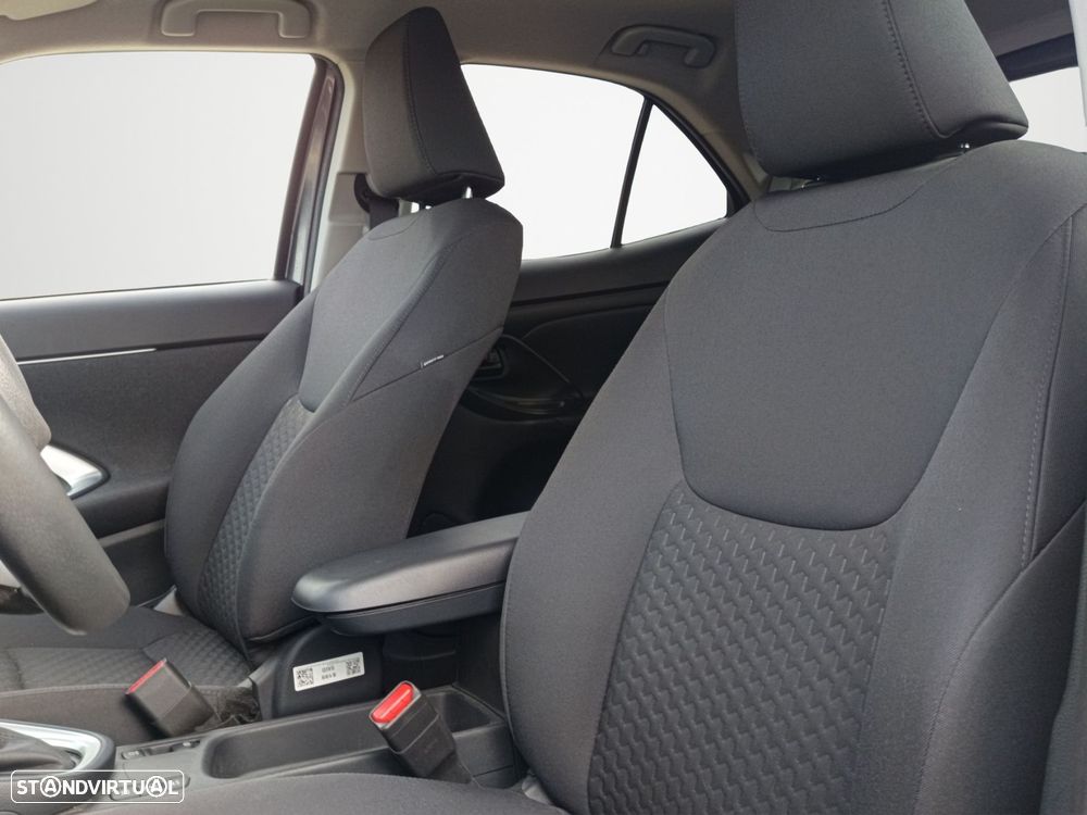 Toyota Yaris Cross 1.5 HDF Comfort Plus - 21