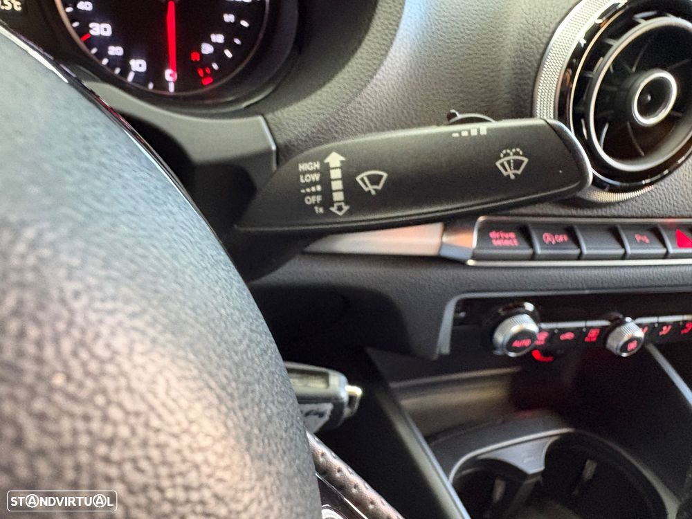 Audi A3 Limousine 2.0 TDI (clean diesel) S line Sport Pack - 45