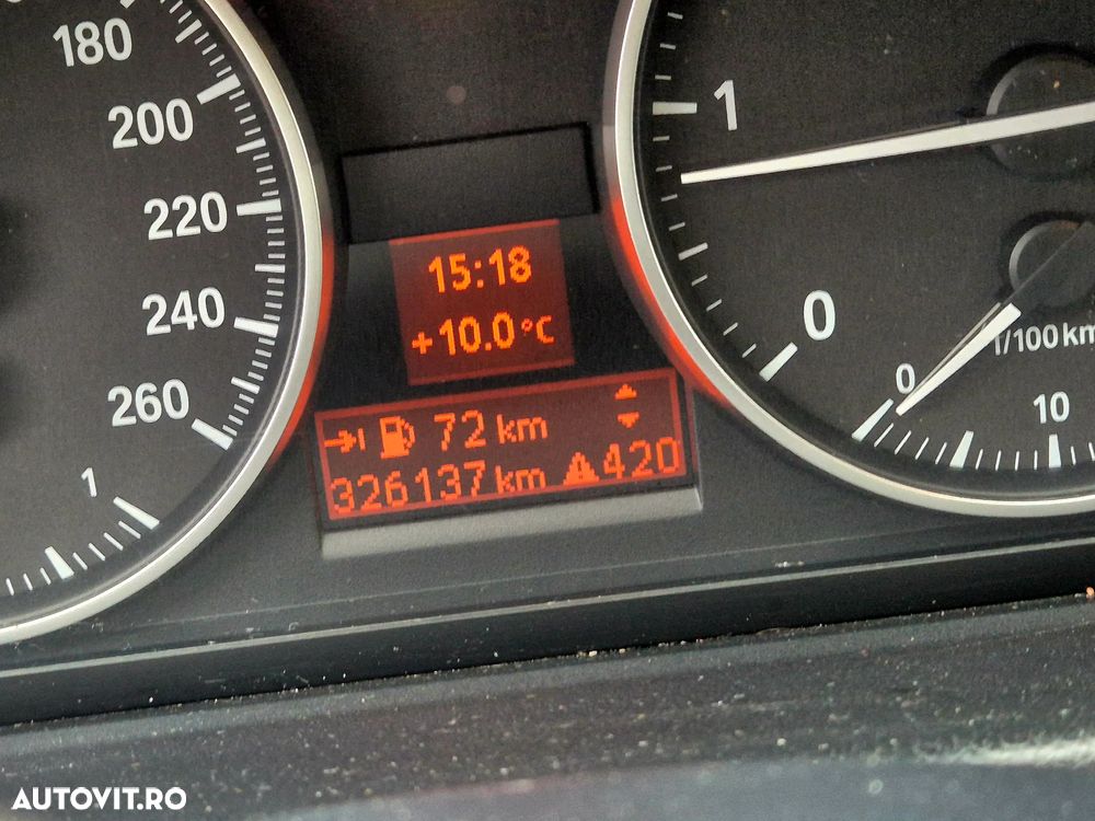 BMW Seria 3 320d - 8