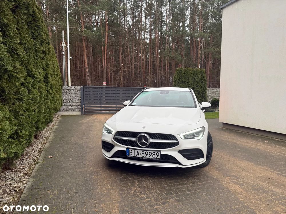 Mercedes-Benz CLA 250 E AMG Line 8G-DCT - 3