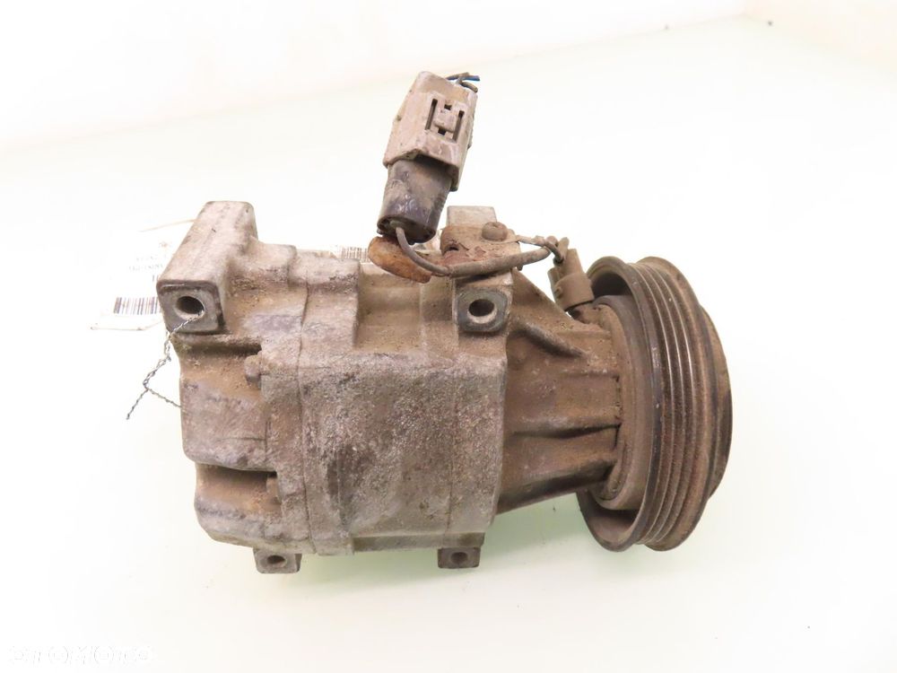 KOMPRESOR KLIMATYZACJI TOYOTA YARIS I 1.3 VVTi 4472206067 - 4