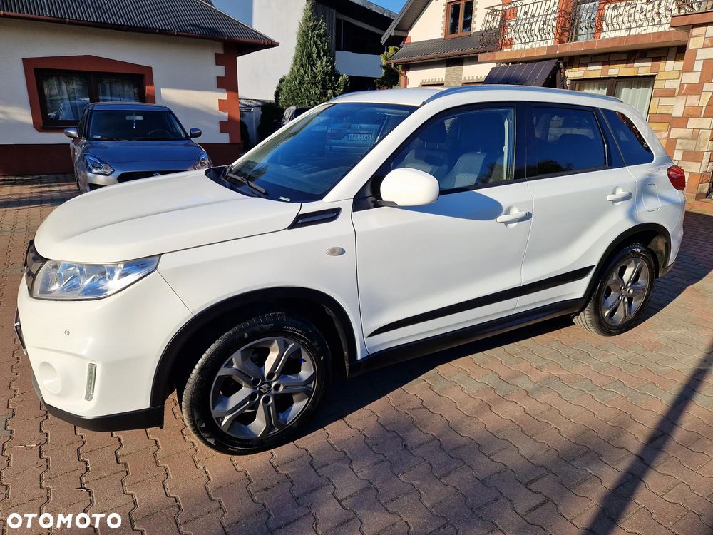 Suzuki Vitara 1.6 Premium 2WD - 28