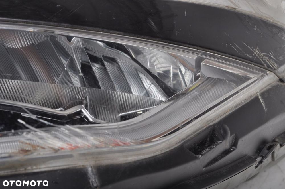 HONDA PCX 125 LAMPA PRZÓD PRZEDNIA 19R - 2
