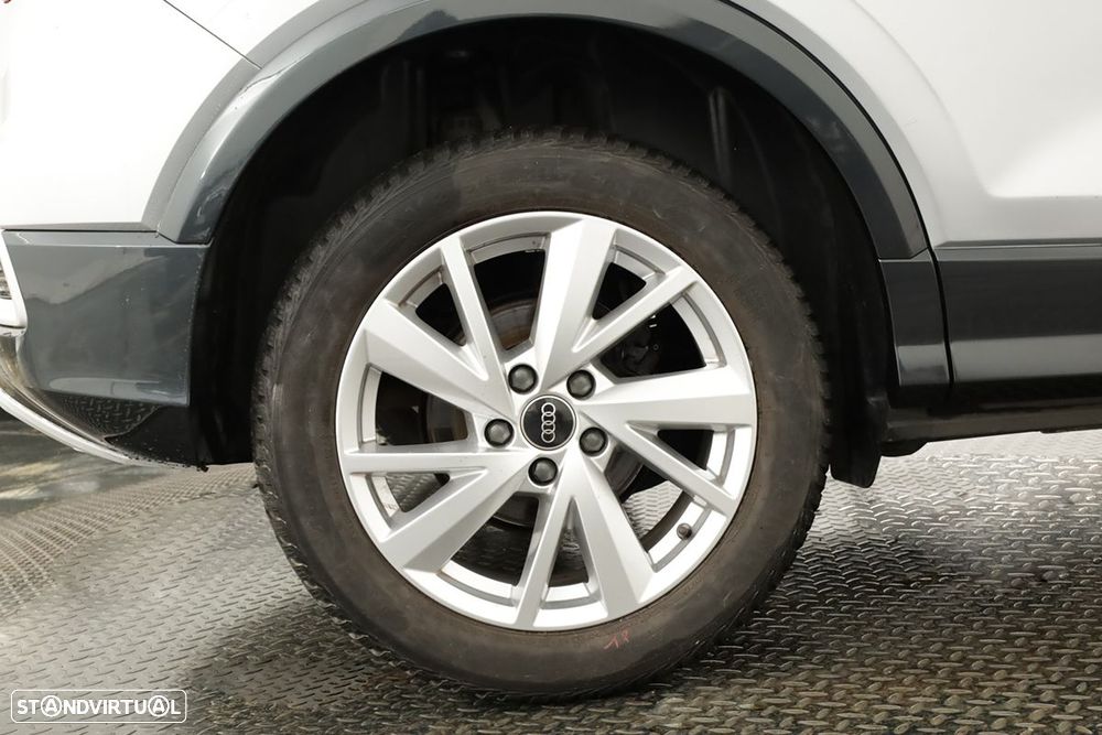 Audi Q2 35 TFSI Advanced S tronic - 5