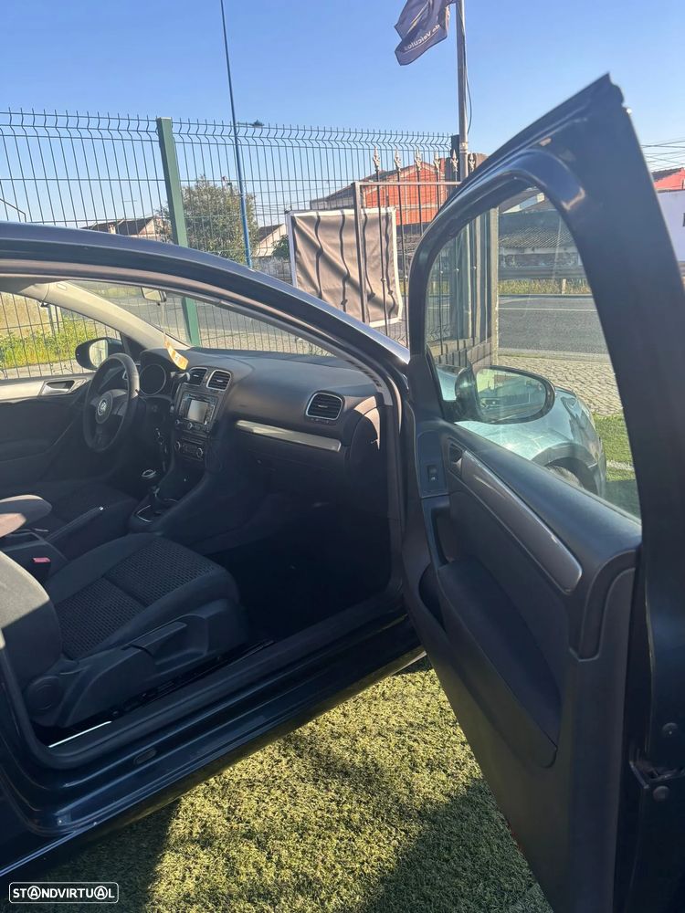 VW Golf 2.0 TDi DPF Comfortline - 16