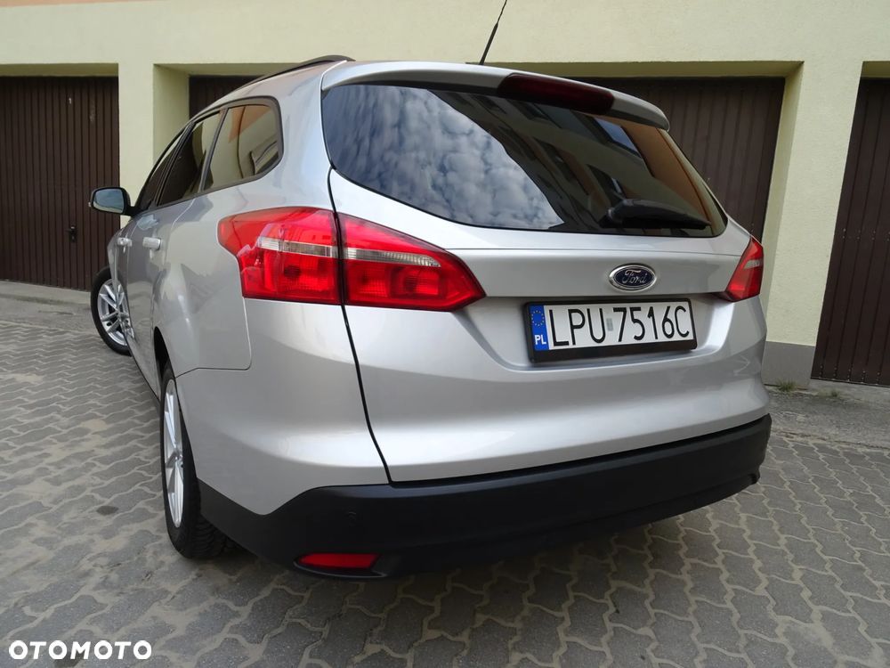 Ford Focus SW 1.6 TDCi DPF SYNC Edition - 14