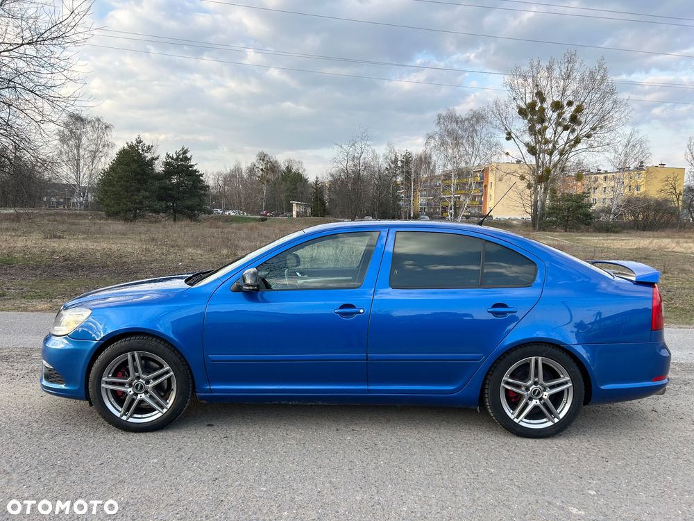 Skoda Octavia 2.0 TSI RS - 13