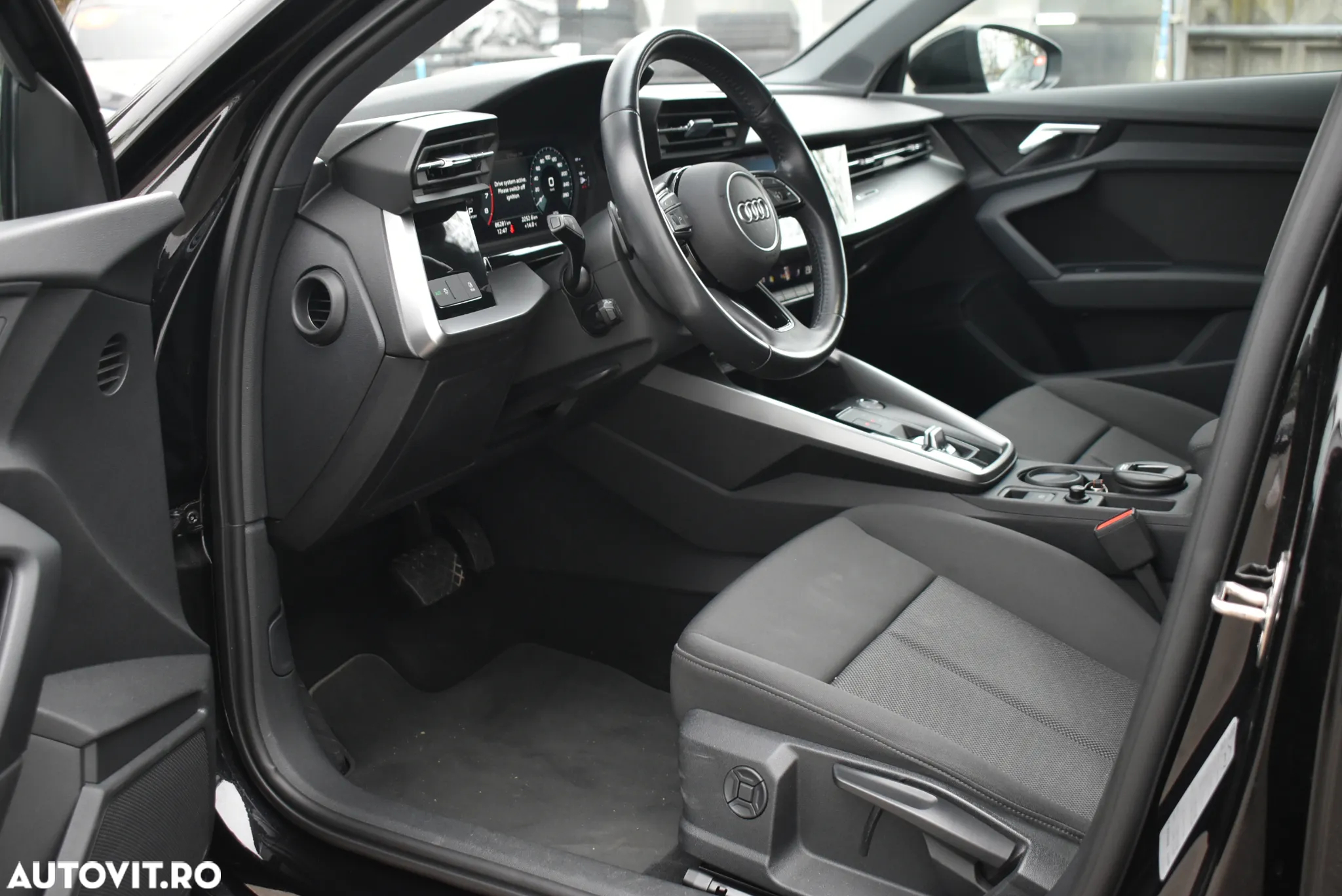 Audi A3 1.5 35 TFSI S tronic Design - 6