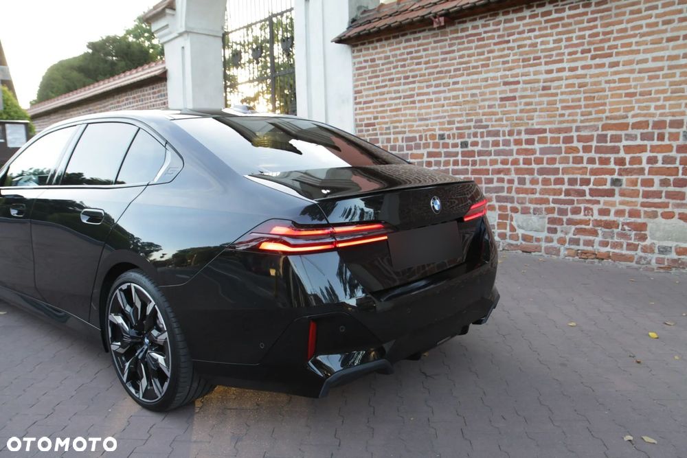 BMW Seria 5 520d mHEV M Sport - 4