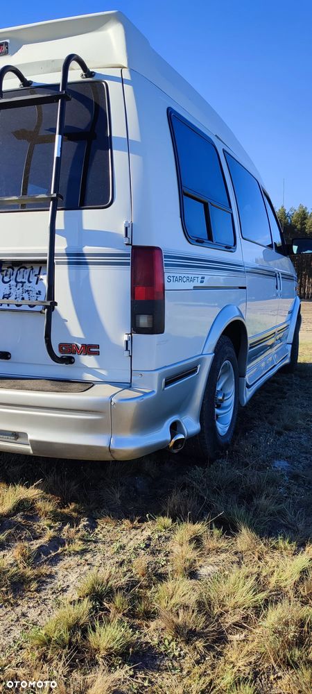 GMC Safari - 5