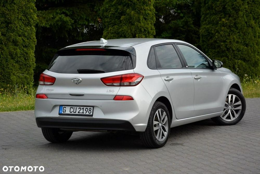 Hyundai i30 1.4 T-GDI DCT YES!+ - 11