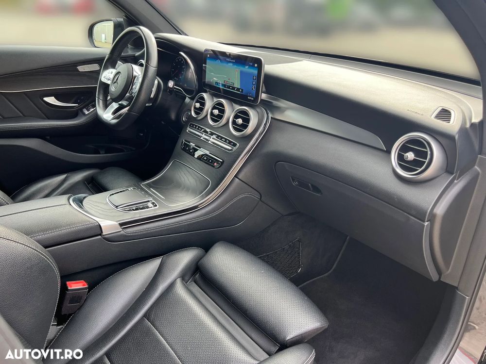 Mercedes-Benz GLC Coupe 220 d 4Matic 9G-TRONIC AMG Line - 13
