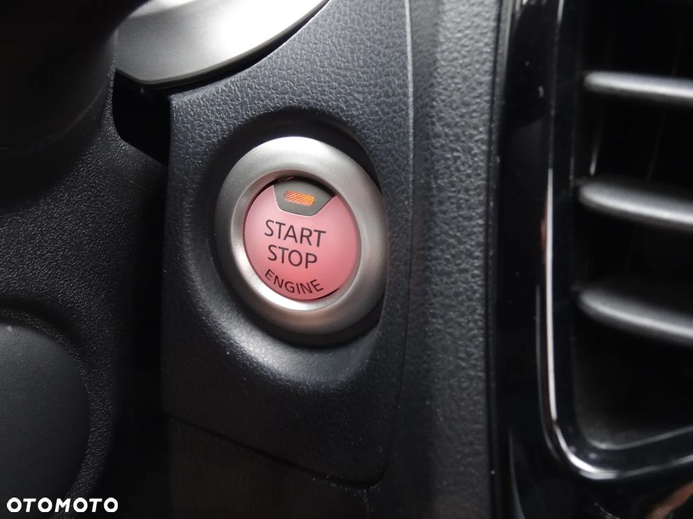 Nissan Juke 1.6 Visia - 23