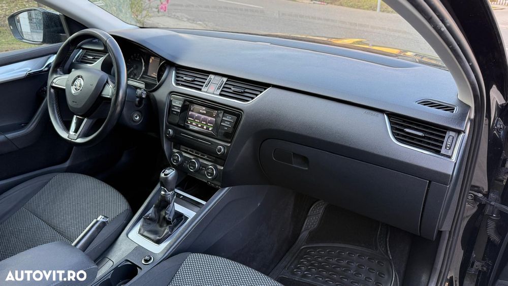 Skoda Octavia - 7