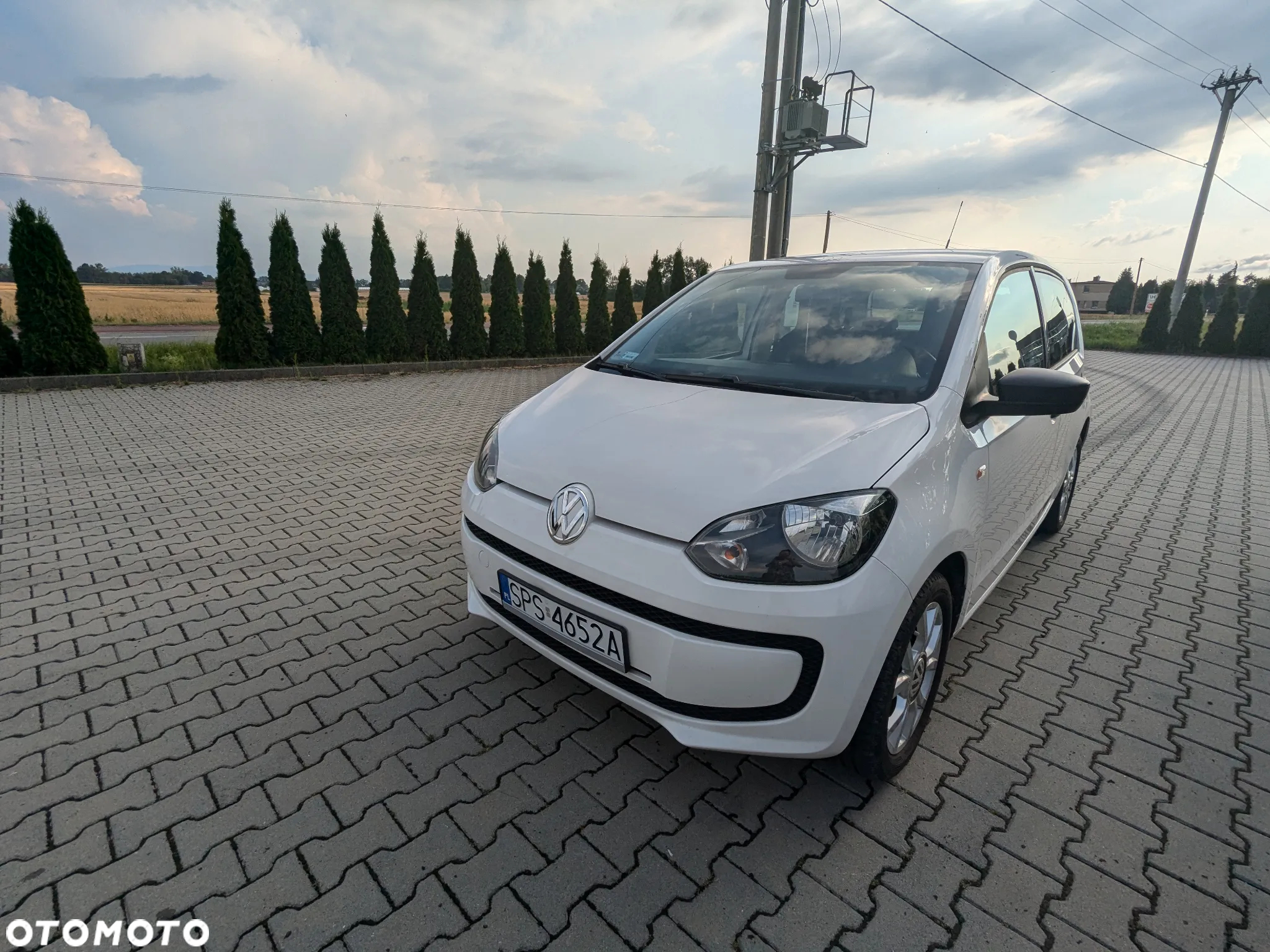 Volkswagen up! (BlueMotion Technology) move - 2